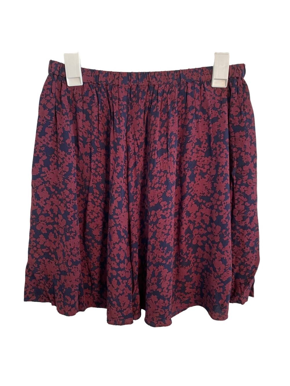 Uniqlo Skirt Womens Size Medium plum pleated mini M